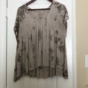 American Eagle Soft and Sexy T